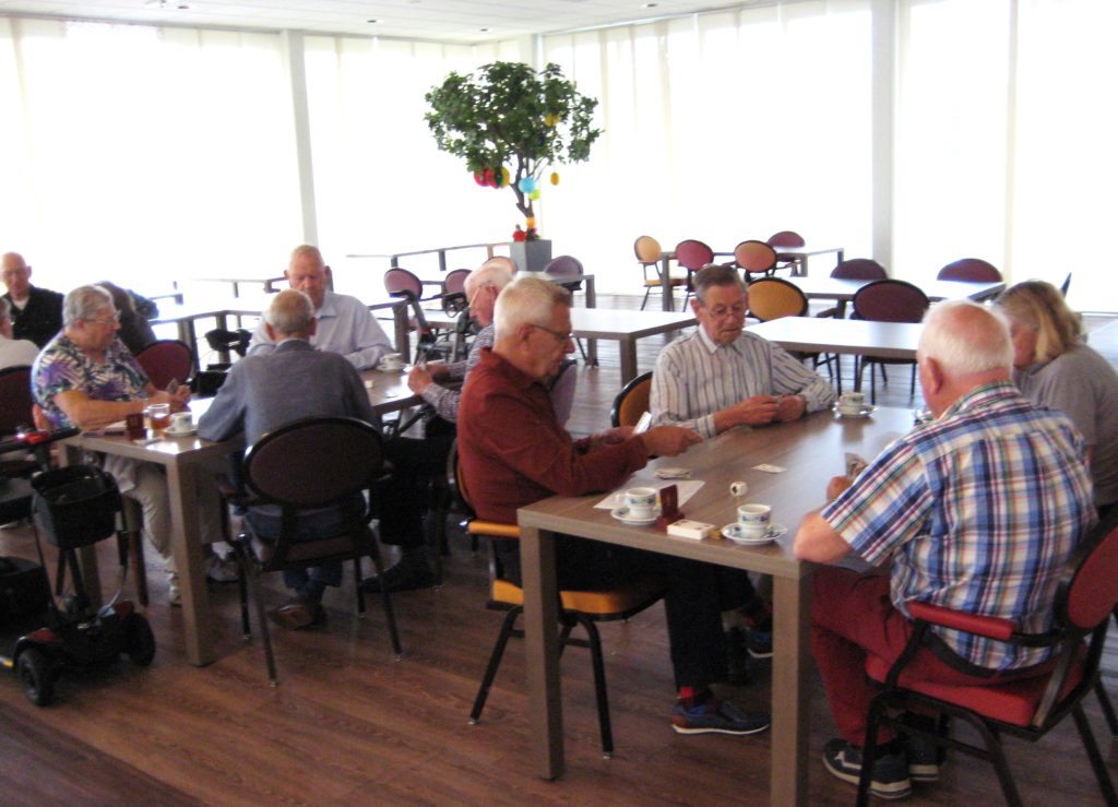 Klaverjassen bij de Seniorenvereniging Reeuwijk